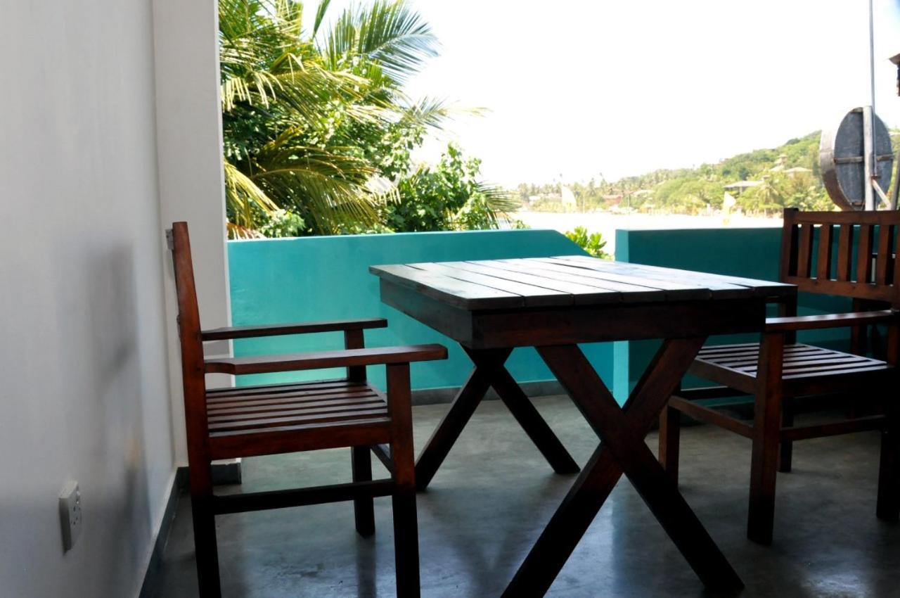 The Ocean Acomodação com café da manhã Unawatuna Exterior foto
