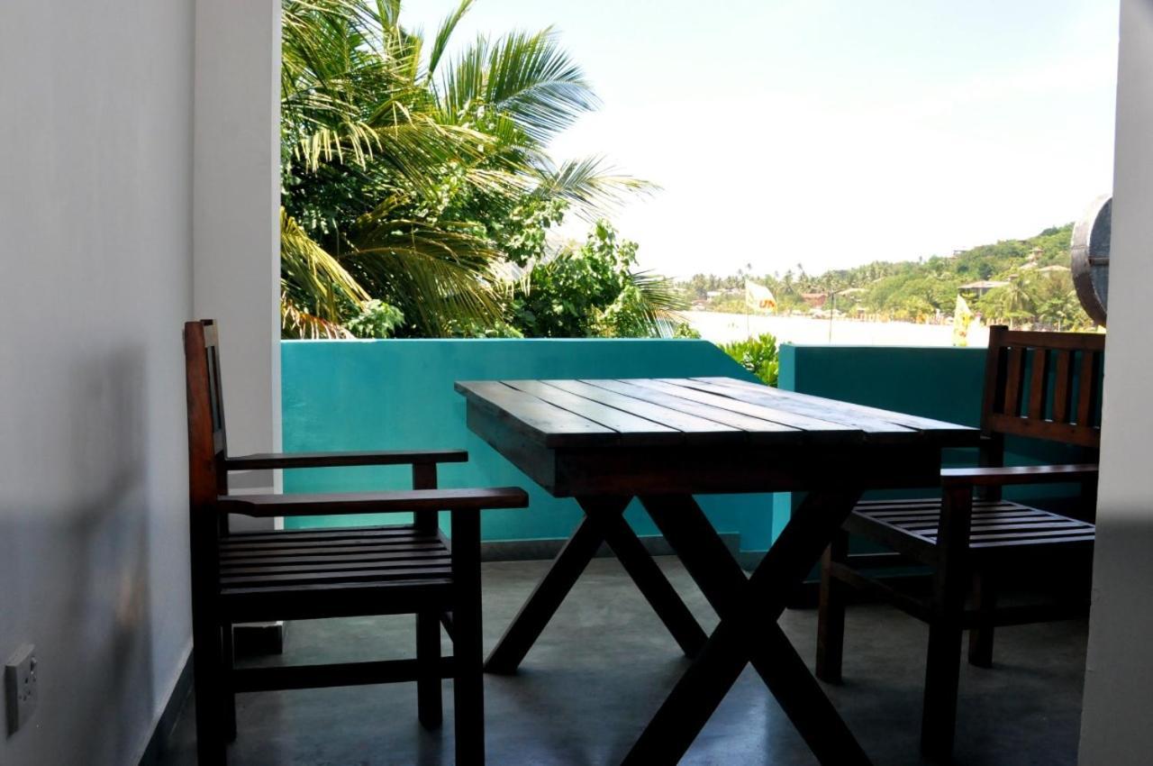 The Ocean Acomodação com café da manhã Unawatuna Exterior foto