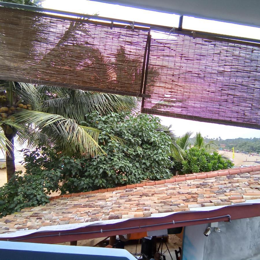 The Ocean Acomodação com café da manhã Unawatuna Exterior foto